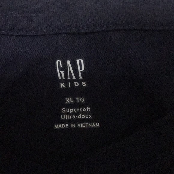 Full sleeve T-shirt with flippable sequins (Gap) - Picture 3 of 4